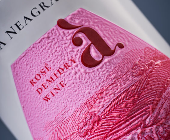 Wine Can Packaging Design - Apriori Wine